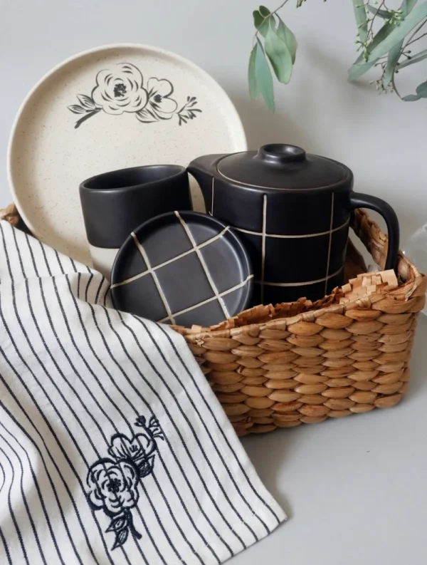 Black and White Set all