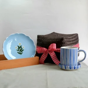 Poppy Set of Plate & Mug